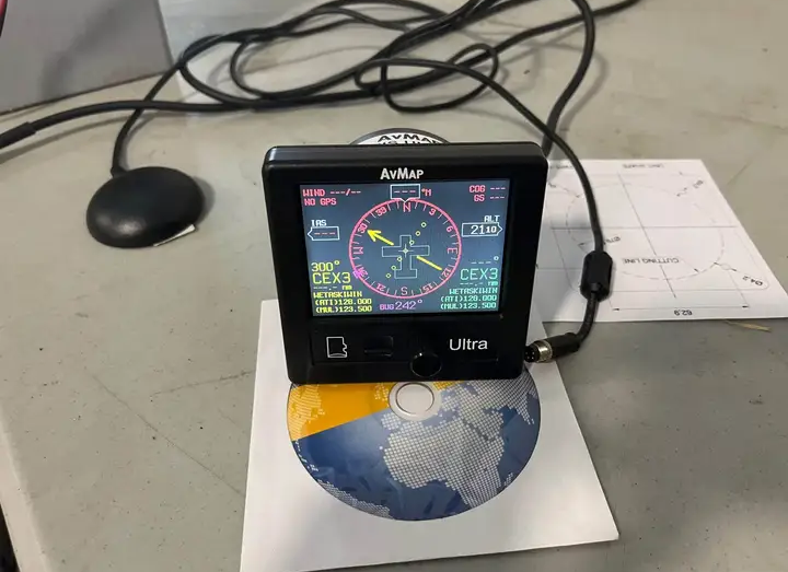 GRS - AvMap Ultra EFIS 